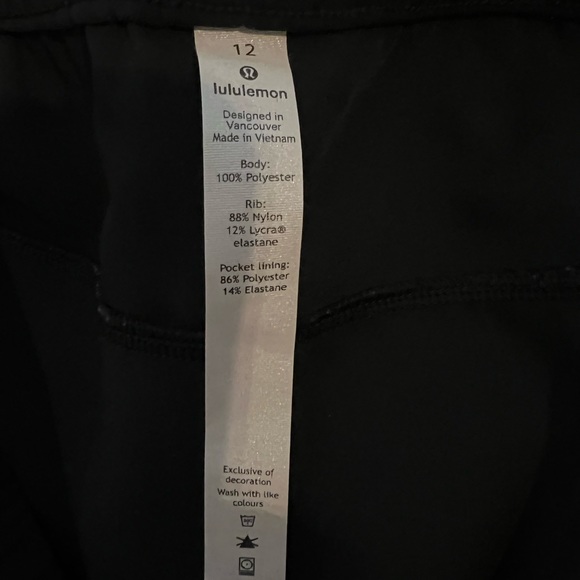Lululemon joggers Size 12 - Picture 2 of 2
